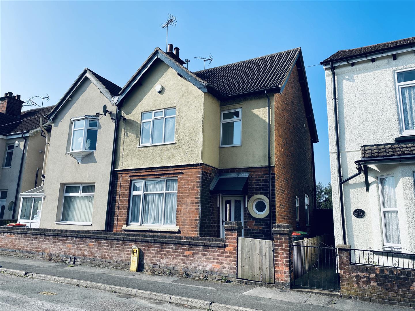 27 Lime Avenue Smith & Co Estates